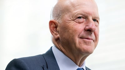 CEO de Goldman dice estar sorprendido por la reacción “benigna” de los mercados ante la guerra CEO de Goldman dice estar sorprendido por la reacción “benigna” de los mercados ante la guerra