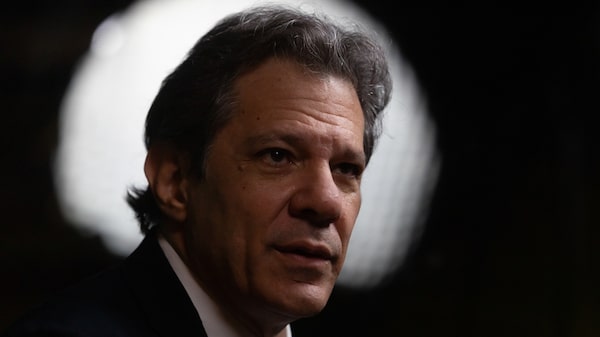 Fernando Haddad dejará el cargo de ministro de Hacienda de Brasil en febrero Fernando Haddad dejará el cargo de ministro de Hacienda de Brasil en febrero