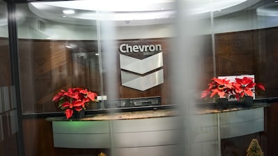 Única petroleira global na Venezuela, Chevron se arrisca no embate de Trump e Maduro Única petroleira global na Venezuela, Chevron se arrisca no embate de Trump e Maduro