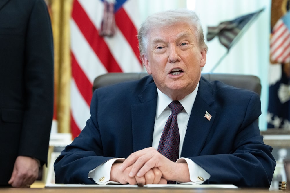 El presidente de EE.UU., Donald Trump, habla durante la firma de un decreto ejecutivo en el Despacho Oval de la Casa Blanca, en Washington D. C., EE. UU., el martes 31 de marzo de 2026. Fotógrafo: Aaron Schwartz/CNP/Bloomberg El presidente de EE.UU., Donald Trump, habla durante la firma de un decreto ejecutivo en el Despacho Oval de la Casa Blanca, en Washington D. C., EE. UU., el martes 31 de marzo de 2026. Fotógrafo: Aaron Schwartz/CNP/Bloomberg