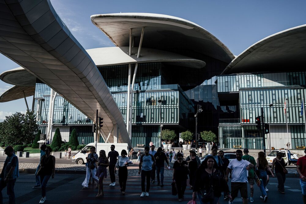 El centro de registro de la Casa de la Justicia, donde Klimenko dijo que sólo tardó 15 minutos en registrarse como empresario. Fotógrafo: Tako Robakidze/Bloomberg El centro de registro de la Casa de la Justicia, donde Klimenko dijo que sólo tardó 15 minutos en registrarse como empresario. Fotógrafo: Tako Robakidze/Bloomberg