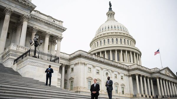 Primeiro ‘shutdown’ em sete anos nos EUA ameaça empregos e divulgação de dados Primeiro ‘shutdown’ em sete anos nos EUA ameaça empregos e divulgação de dados