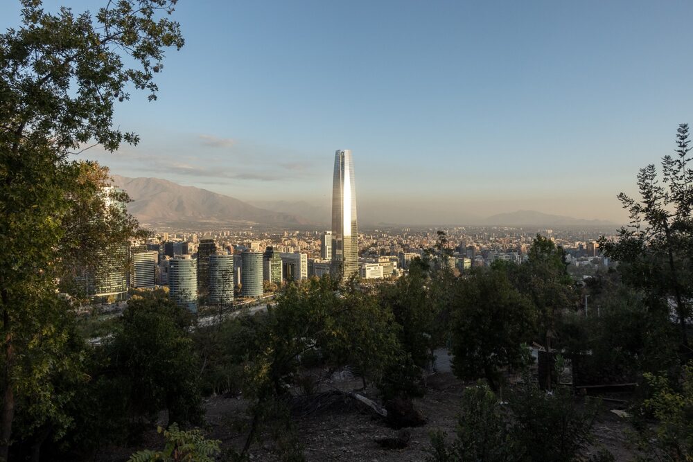 Edificios en el este de Santiago, en Chile, el 20 de marzo de 2023. Fotógrafo: Cristóbal Olivares/Bloomberg Edificios en el este de Santiago, en Chile, el 20 de marzo de 2023. Fotógrafo: Cristóbal Olivares/Bloomberg