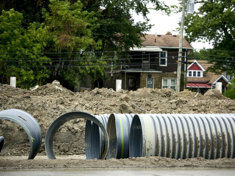 Tubos para infraesctructura subterránea en el Fiat Chrysler Automobiles NV (FCA) Mack, planta en la Avenida de Ensamblaje en construcción en, Detroit, Michigan, EE. UU., el martes 13 de agosto, 2019. Tubos para infraesctructura subterránea en el Fiat Chrysler Automobiles NV (FCA) Mack, planta en la Avenida de Ensamblaje en construcción en, Detroit, Michigan, EE. UU., el martes 13 de agosto, 2019.