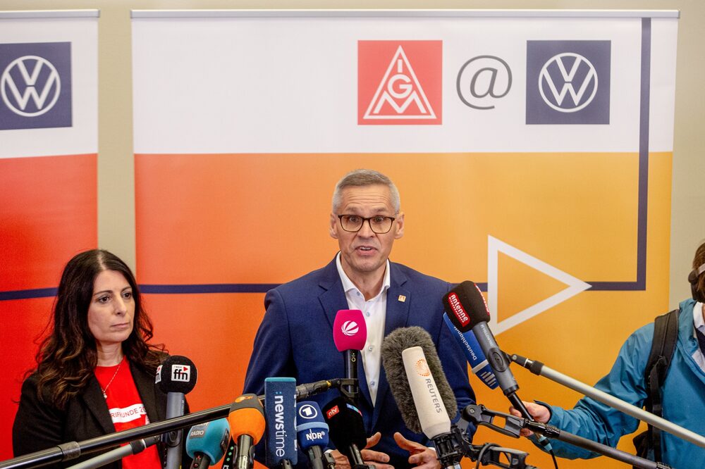 Daniela Cavallo, a la izquierda, y Thorsten Groeger en Hannover, el 25 de septiembre.Fotógrafo: Yen Duong/Bloomberg Daniela Cavallo, a la izquierda, y Thorsten Groeger en Hannover, el 25 de septiembre.Fotógrafo: Yen Duong/Bloomberg