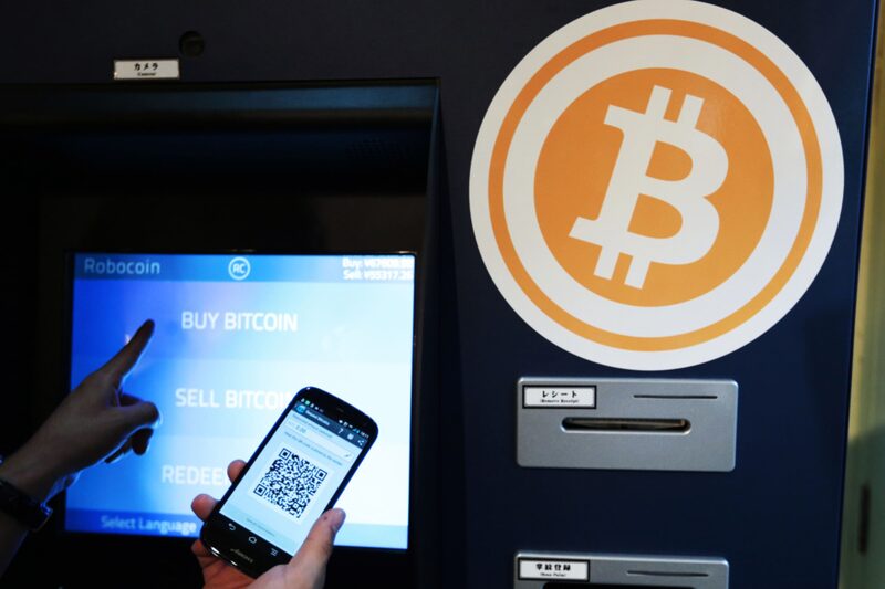 A los pasos que ya han dado firmas como la estadounidense Athena Bitcoin o la firma local Panda Group, se suma ahora la española BitBase. A los pasos que ya han dado firmas como la estadounidense Athena Bitcoin o la firma local Panda Group, se suma ahora la española BitBase.