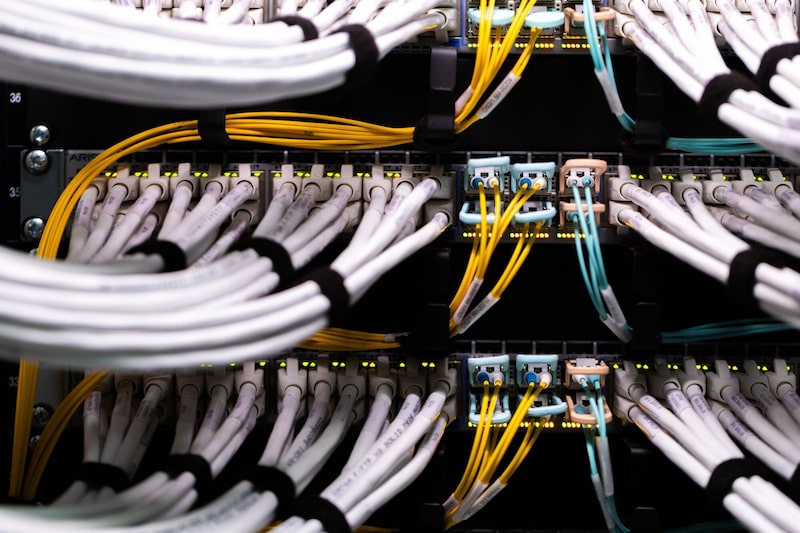 Cableado y conexiones. Cableado y conexiones.