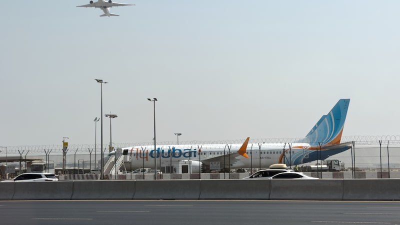Como passageiros da FlyDubai evitaram um acidente após piloto esfaquear colega em voo Como passageiros da FlyDubai evitaram um acidente após piloto esfaquear colega em voo