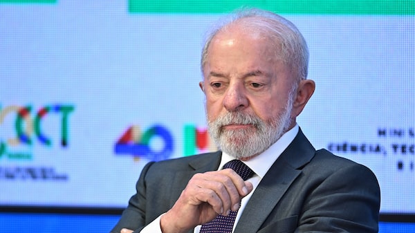Inadimplência dispara no Brasil e acende alerta para campanha de Lula pela reeleição Inadimplência dispara no Brasil e acende alerta para campanha de Lula pela reeleição