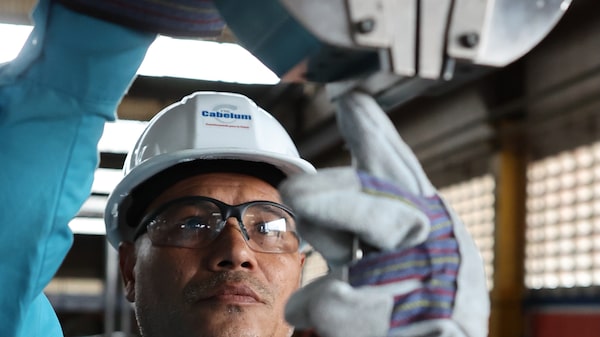 Venezuela ejecutará primer envío de aluminio a EE.UU. en años tras acuerdo con Mercuria y Heeney Venezuela ejecutará primer envío de aluminio a EE.UU. en años tras acuerdo con Mercuria y Heeney