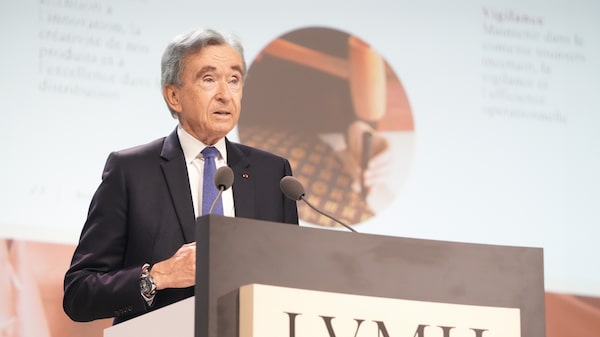 El magnate Bernard Arnault debuta en X para responder a críticas sobre su familia El magnate Bernard Arnault debuta en X para responder a críticas sobre su familia