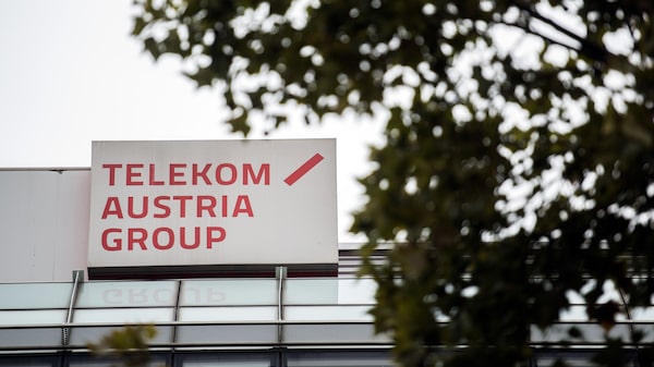 América Móvil escindirá torres en Europa con €1.000 millones en financiamiento América Móvil escindirá torres en Europa con €1.000 millones en financiamiento