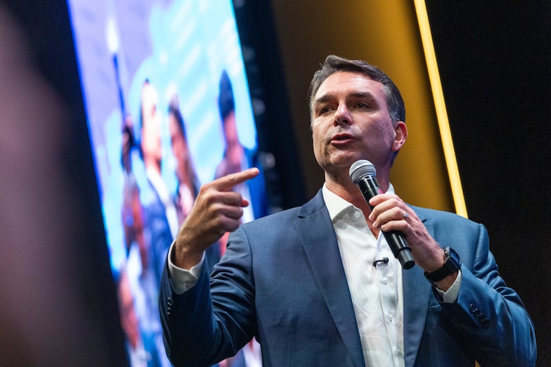 Flavio Bolsonaro, Brazilian presidential candidate, speaks during the Great Association Gathering in Sao Paulo, Brazil, on Tuesday, Oct. 13, 2026. Bolsonaro leads incumbent Luiz Inacio Lula da Silva ahead of Brazil's presidential runoff, a new poll showed, building on momentum after a surprise showing in the first round vote. Photographer: Tuane Fernandes/Bloomberg Flavio Bolsonaro, Brazilian presidential candidate, speaks during the Great Association Gathering in Sao Paulo, Brazil, on Tuesday, Oct. 13, 2026. Bolsonaro leads incumbent Luiz Inacio Lula da Silva ahead of Brazil's presidential runoff, a new poll showed, building on momentum after a surprise showing in the first round vote. Photographer: Tuane Fernandes/Bloomberg
