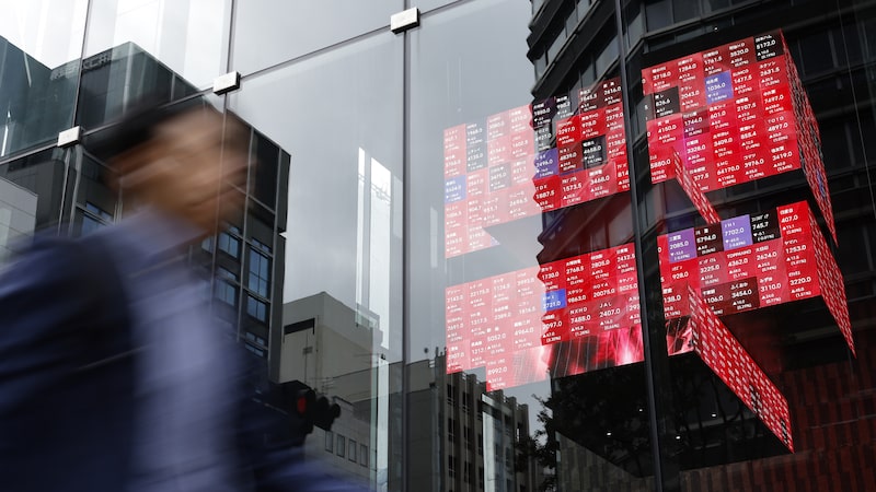 Bolsas de Asia suben y futuros de Wall Street caen tras resultados de Alphabet y decisión de la Fed Bolsas de Asia suben y futuros de Wall Street caen tras resultados de Alphabet y decisión de la Fed