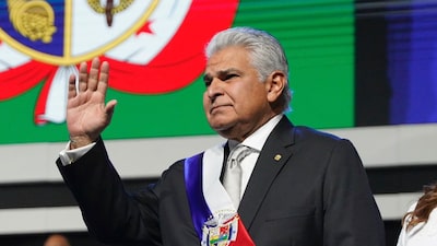 Mulino recuerda la invasión de Estados Unidos a Panamá y critica a la OEA en Davos Mulino recuerda la invasión de Estados Unidos a Panamá y critica a la OEA en Davos