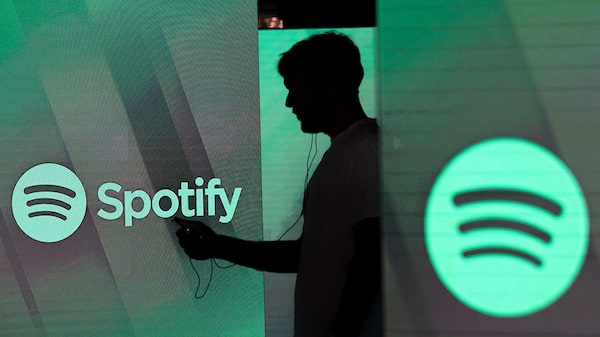 Spotify aperta o cerco contra fraudes por IA para proteger receita de US$ 11 bilhões Spotify aperta o cerco contra fraudes por IA para proteger receita de US$ 11 bilhões