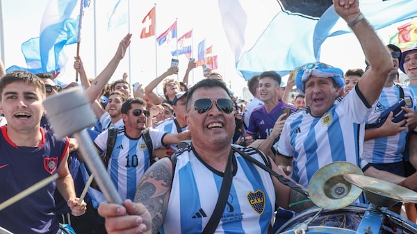 Cómo viajarán los latinos en EE.UU. para el Mundial 2026: presupuesto, alojamientos, ciudades y más Cómo viajarán los latinos en EE.UU. para el Mundial 2026: presupuesto, alojamientos, ciudades y más