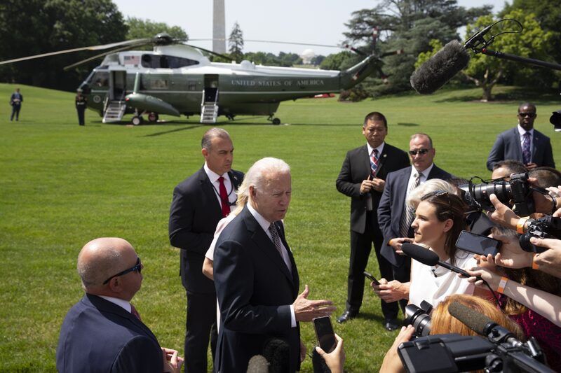 Se espera que Biden pida al Congreso aprobar una exención temporal al impuesto sobre la gasolina Se espera que Biden pida al Congreso aprobar una exención temporal al impuesto sobre la gasolina