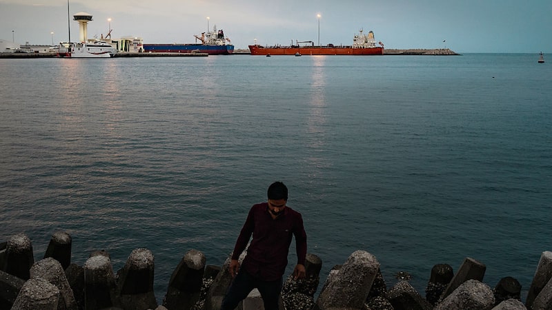 Ibovespa sobe e dólar cai a R$ 5,15 com perspectiva de possível cessar-fogo na guerra Ibovespa sobe e dólar cai a R$ 5,15 com perspectiva de possível cessar-fogo na guerra