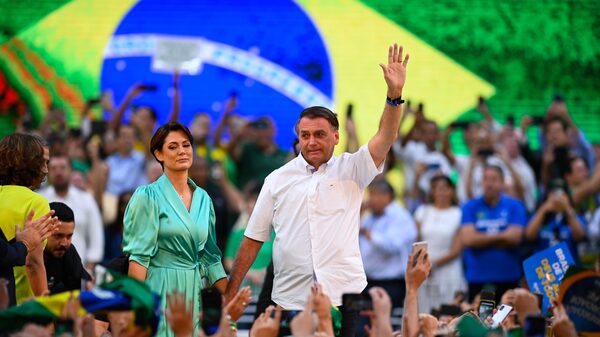 Bolsonaro corteja a evangélicos para reducir la ventaja de Lula en Brasil Bolsonaro corteja a evangélicos para reducir la ventaja de Lula en Brasil