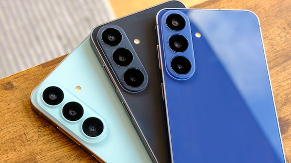 Samsung lanza el Galaxy S26 FE: precio, funciones y diferencias frente al S26 Samsung lanza el Galaxy S26 FE: precio, funciones y diferencias frente al S26