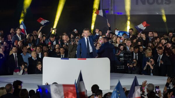 El euro sube tras la votación en Francia; las acciones caerán el lunes y el mercado se desplaza a la baja El euro sube tras la votación en Francia; las acciones caerán el lunes y el mercado se desplaza a la baja