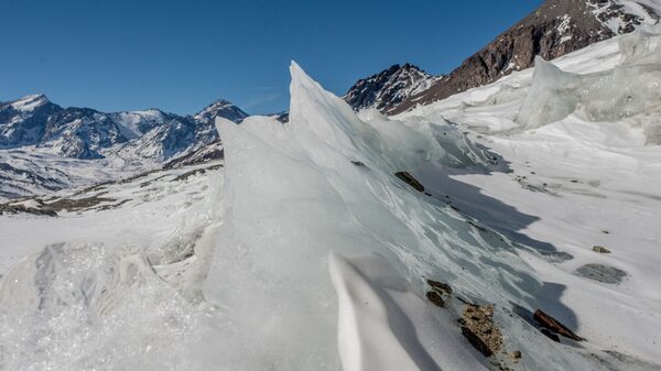 Científicos reviven “virus zombie” de 48.500 años de antigüedad enterrado en hielo Científicos reviven “virus zombie” de 48.500 años de antigüedad enterrado en hielo