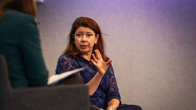 S&P prevé que Pemex hará más pagos deuda mientras precio de crudo sube S&P prevé que Pemex hará más pagos deuda mientras precio de crudo sube