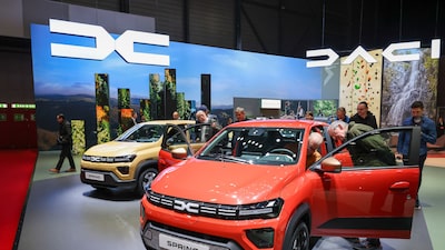 Renault aumenta sus ingresos a pesar del impacto de la caída de matriculaciones de Dacia Renault aumenta sus ingresos a pesar del impacto de la caída de matriculaciones de Dacia