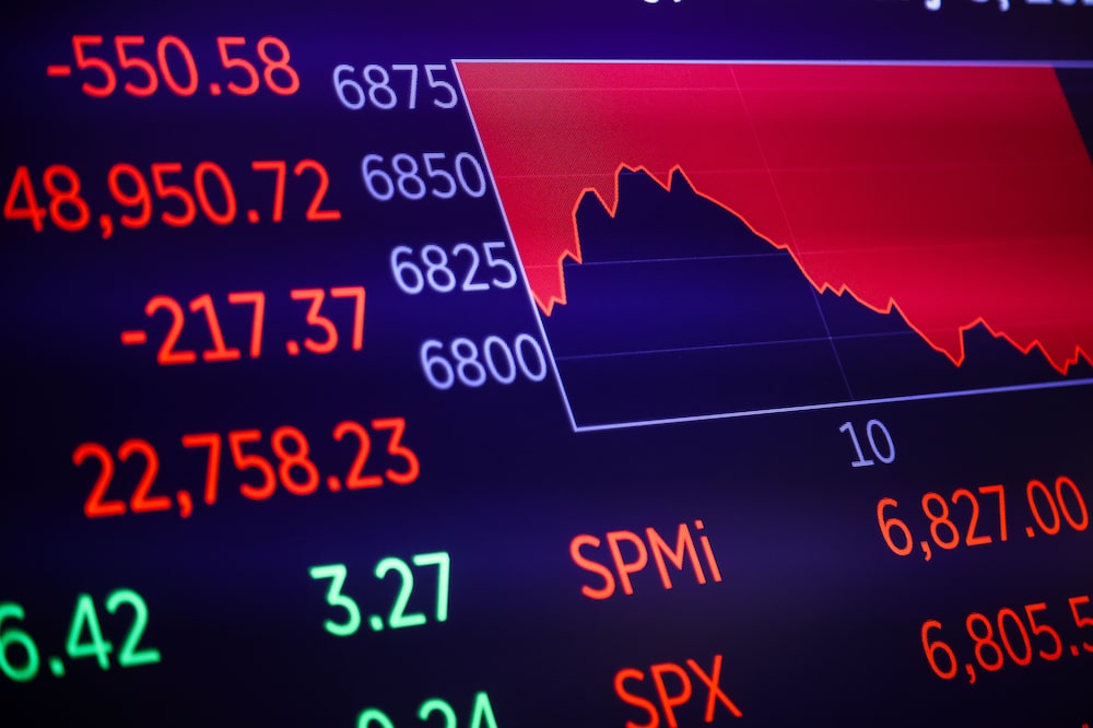 Traders On The Floor Of The New York Stock Exchange As Stocks Hit By Software Selloff Traders On The Floor Of The New York Stock Exchange As Stocks Hit By Software Selloff