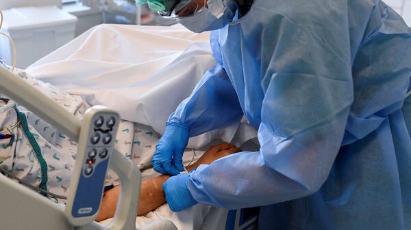 Científicos identifican factores que podrían estar ligados al Covid-19 prolongado Científicos identifican factores que podrían estar ligados al Covid-19 prolongado