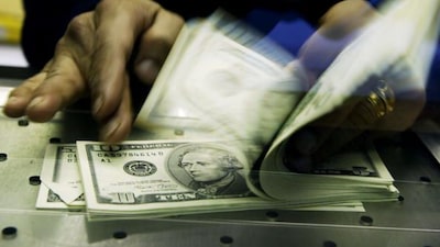 Las dos caras del peso fuerte: gana el inversionista, pierde el exportador colombiano Las dos caras del peso fuerte: gana el inversionista, pierde el exportador colombiano