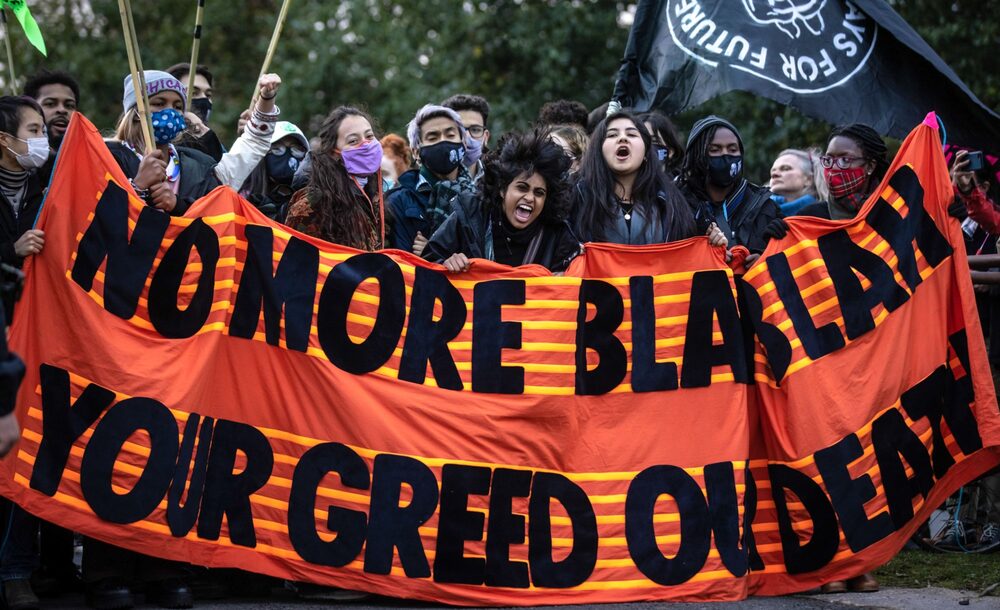 Una protesta del movimiento Fridays for Future durante las conversaciones climáticas en Glasgow. Una protesta del movimiento Fridays for Future durante las conversaciones climáticas en Glasgow.