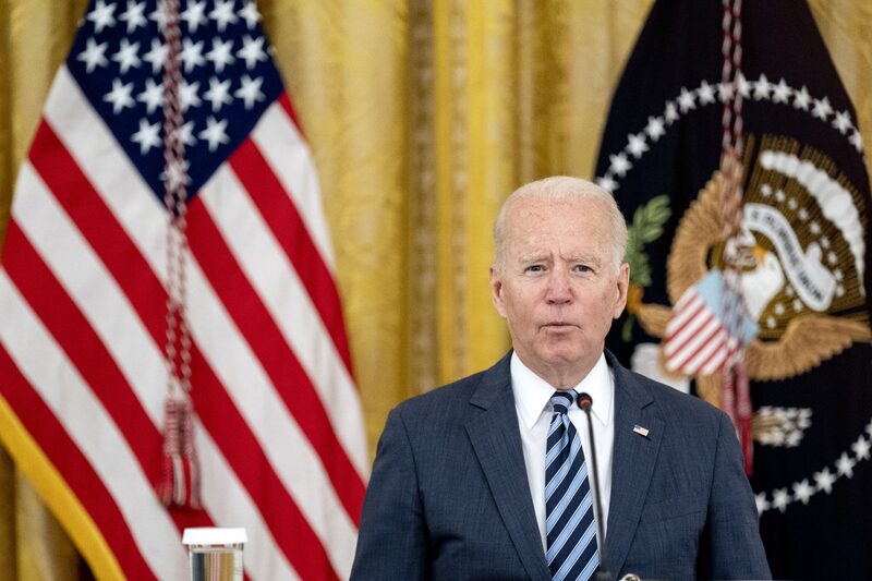 Biden recordó que Ida azotó la región de Nueva York días después de que otro huracán, Henri, empapara la zona con lluvias Biden recordó que Ida azotó la región de Nueva York días después de que otro huracán, Henri, empapara la zona con lluvias