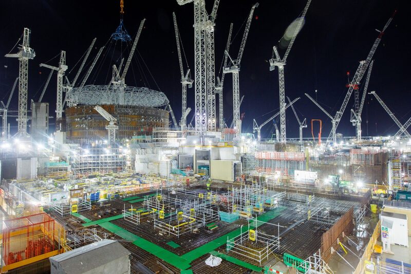 Canteiro de obras da usina nuclear Hinkley Point C em 2020 Canteiro de obras da usina nuclear Hinkley Point C em 2020
