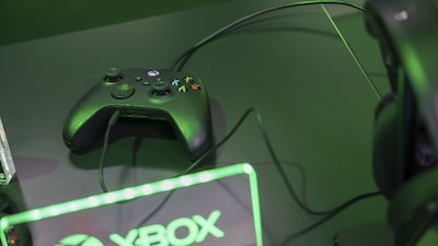 Apple e Microsoft elevam preços por escassez de chips; desafio deve persistir até 2028 Apple e Microsoft elevam preços por escassez de chips; desafio deve persistir até 2028