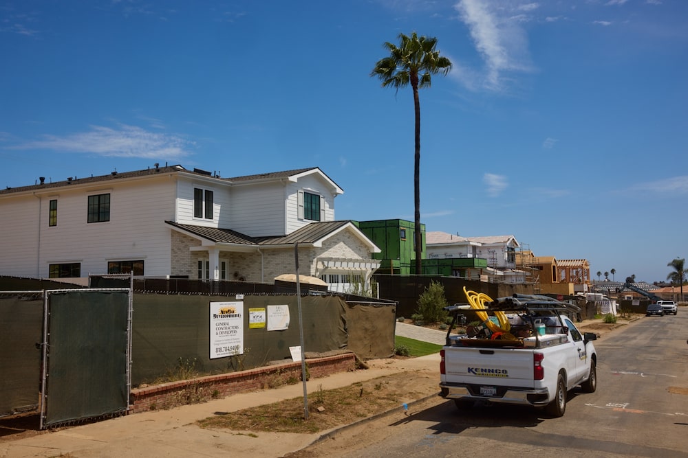 O incêndio, considerado criminoso, destruiu mais de 6,8 mil edifícios e causou aproximadamente US$ 40 bilhões em danos. (Foto: Maggie Shannon/Bloomberg) O incêndio, considerado criminoso, destruiu mais de 6,8 mil edifícios e causou aproximadamente US$ 40 bilhões em danos. (Foto: Maggie Shannon/Bloomberg)