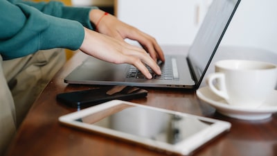 La IA podría paralizar servicios esenciales y dejar a poblaciones sin acceso financiero, alerta la ONU La IA podría paralizar servicios esenciales y dejar a poblaciones sin acceso financiero, alerta la ONU