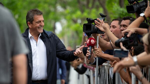 Los mercados argentinos se preparan para una caída después de que Massa forzara la segunda vuelta Los mercados argentinos se preparan para una caída después de que Massa forzara la segunda vuelta