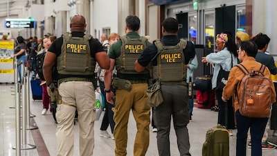 Parte a Haití el primer vuelo de deportación del ICE desde el fin del TPS Parte a Haití el primer vuelo de deportación del ICE desde el fin del TPS