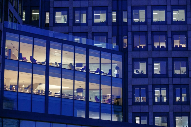 Cada vez más empresas planean despedir empleados Cada vez más empresas planean despedir empleados