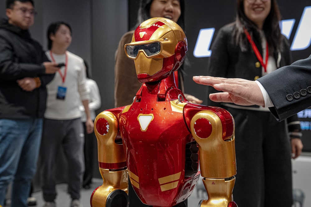 A Hangzhou Unitree Technology Co. R1 robot at the company's store during its opening at the JD.com Inc. Shuangjing shopping center in Beijing, China, on Wednesday, Dec. 31, 2025. China's robot maker Unitree opened its first brick-and-mortar store in collaboration with JD.com today. Photographer: Na Bian/Bloomberg A Hangzhou Unitree Technology Co. R1 robot at the company's store during its opening at the JD.com Inc. Shuangjing shopping center in Beijing, China, on Wednesday, Dec. 31, 2025. China's robot maker Unitree opened its first brick-and-mortar store in collaboration with JD.com today. Photographer: Na Bian/Bloomberg