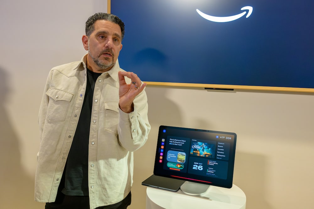 Echo Show 16 Echo Show 16
