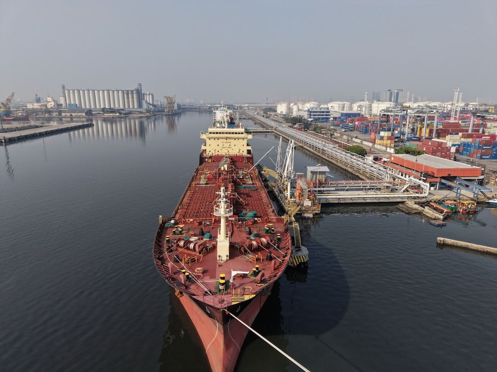 El petrolero West Point atracó en una instalación de PT Pertamina en el puerto de Tanjung Priok, en Yakarta (Indonesia), el viernes 3 de julio de 2026. El petrolero West Point atracó en una instalación de PT Pertamina en el puerto de Tanjung Priok, en Yakarta (Indonesia), el viernes 3 de julio de 2026.