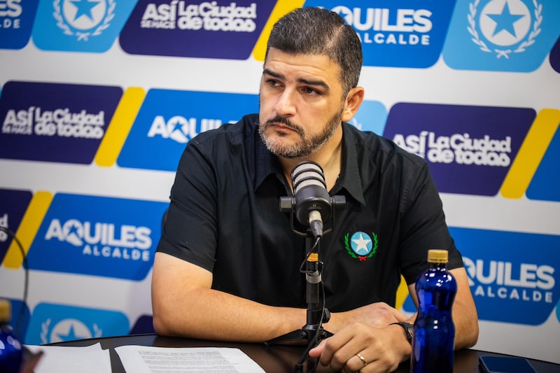 Fiscalía pide prisión preventiva para alcalde de Guayaquil, Aquiles Álvarez: a esta hora se sabrá la decisión. Fiscalía pide prisión preventiva para alcalde de Guayaquil, Aquiles Álvarez: a esta hora se sabrá la decisión.