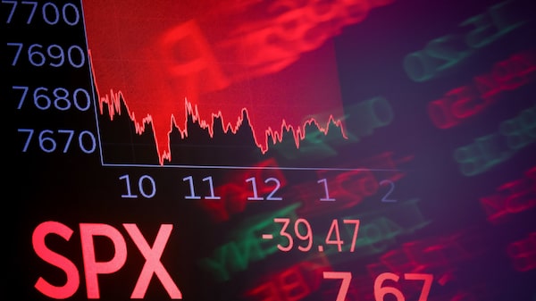 Mercados de Asia caen por temores sobre la IA mientras el petróleo supera los US$100 Mercados de Asia caen por temores sobre la IA mientras el petróleo supera los US$100