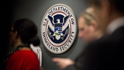 DHS realiza sus primeros vuelos de deportación a México con su propia flota de aviones DHS realiza sus primeros vuelos de deportación a México con su propia flota de aviones