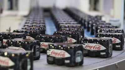 Coca-Cola modera su previsión de ventas y el mercado reacciona con cautela Coca-Cola modera su previsión de ventas y el mercado reacciona con cautela