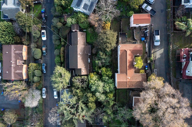 Las solicitudes del índice de la MBA para la compra de viviendas aumentaron casi un 27%, y el indicador de refinanciación se disparó un 43,5%. Las solicitudes del índice de la MBA para la compra de viviendas aumentaron casi un 27%, y el indicador de refinanciación se disparó un 43,5%.