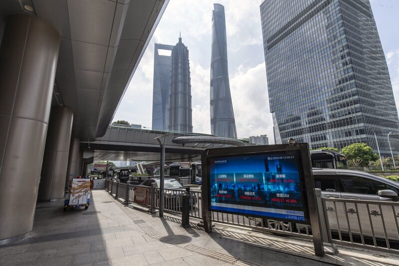 China se está quedando cada vez más fuera de los lanzamientos de fondos de renta variable de los mercados emergentes. China se está quedando cada vez más fuera de los lanzamientos de fondos de renta variable de los mercados emergentes.